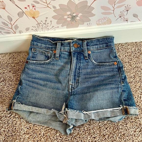 Madewell High Waisted Denim Shorts - Picture 1 of 4